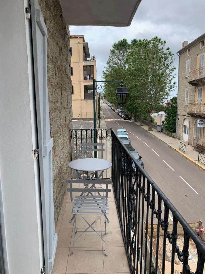 Au Coeur De Sartene Bagian luar foto